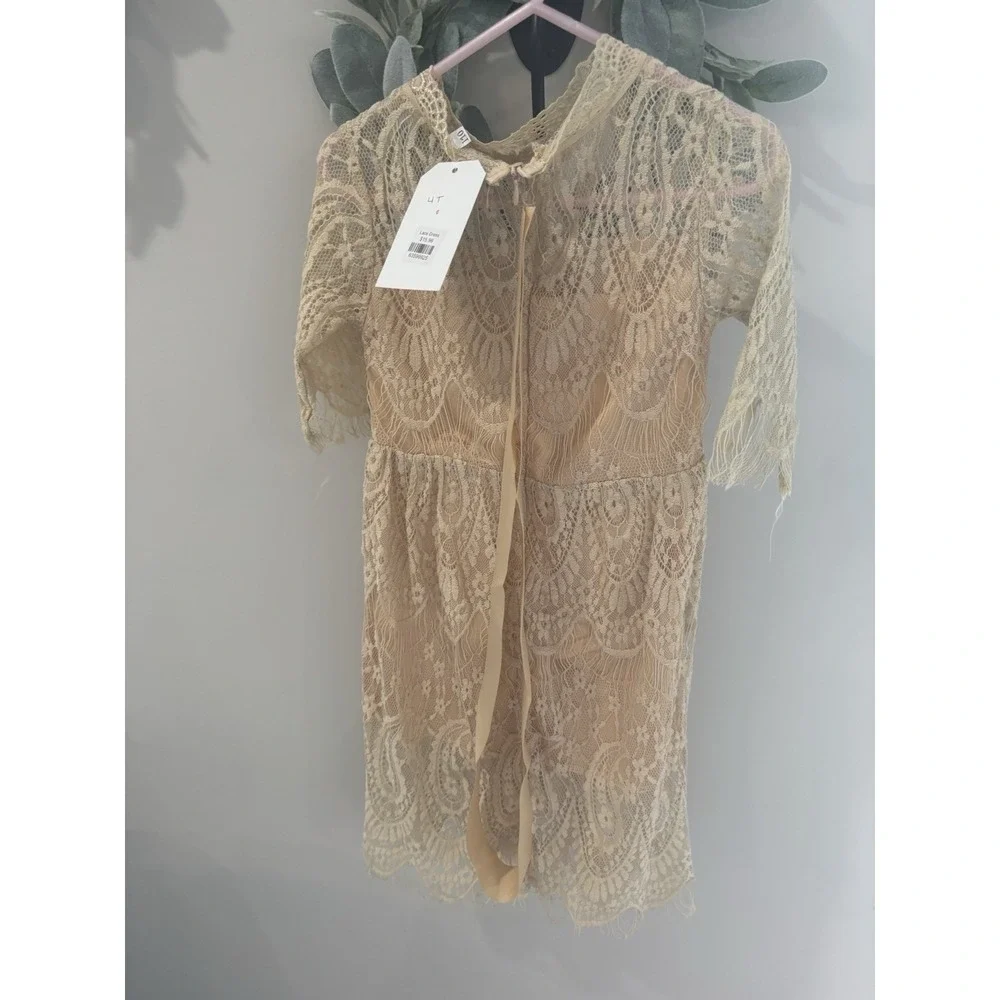 Beautiful Champaigne Little Girls 4t Lace Dress fall photos